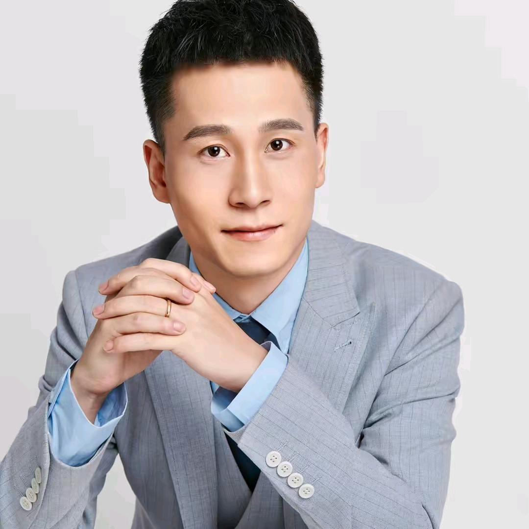 伊森院长-幸福列车