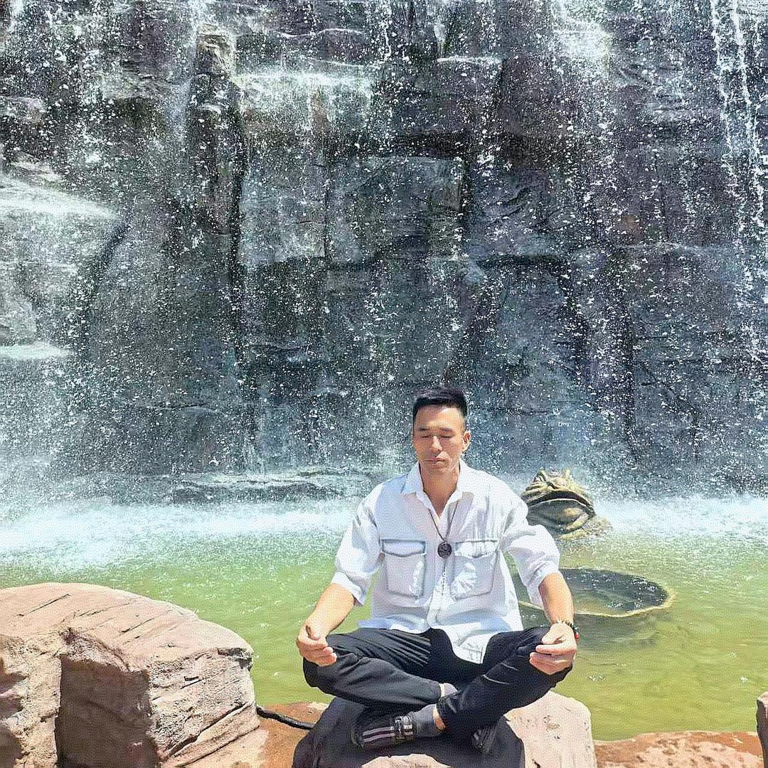 包晋安