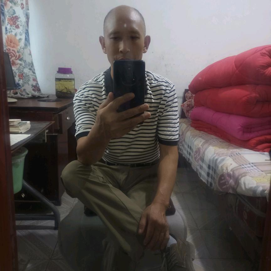 舍不得放开你炽热的双手