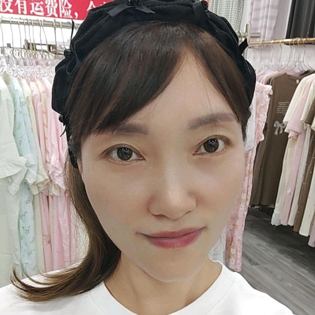 闪姐睡衣严选
