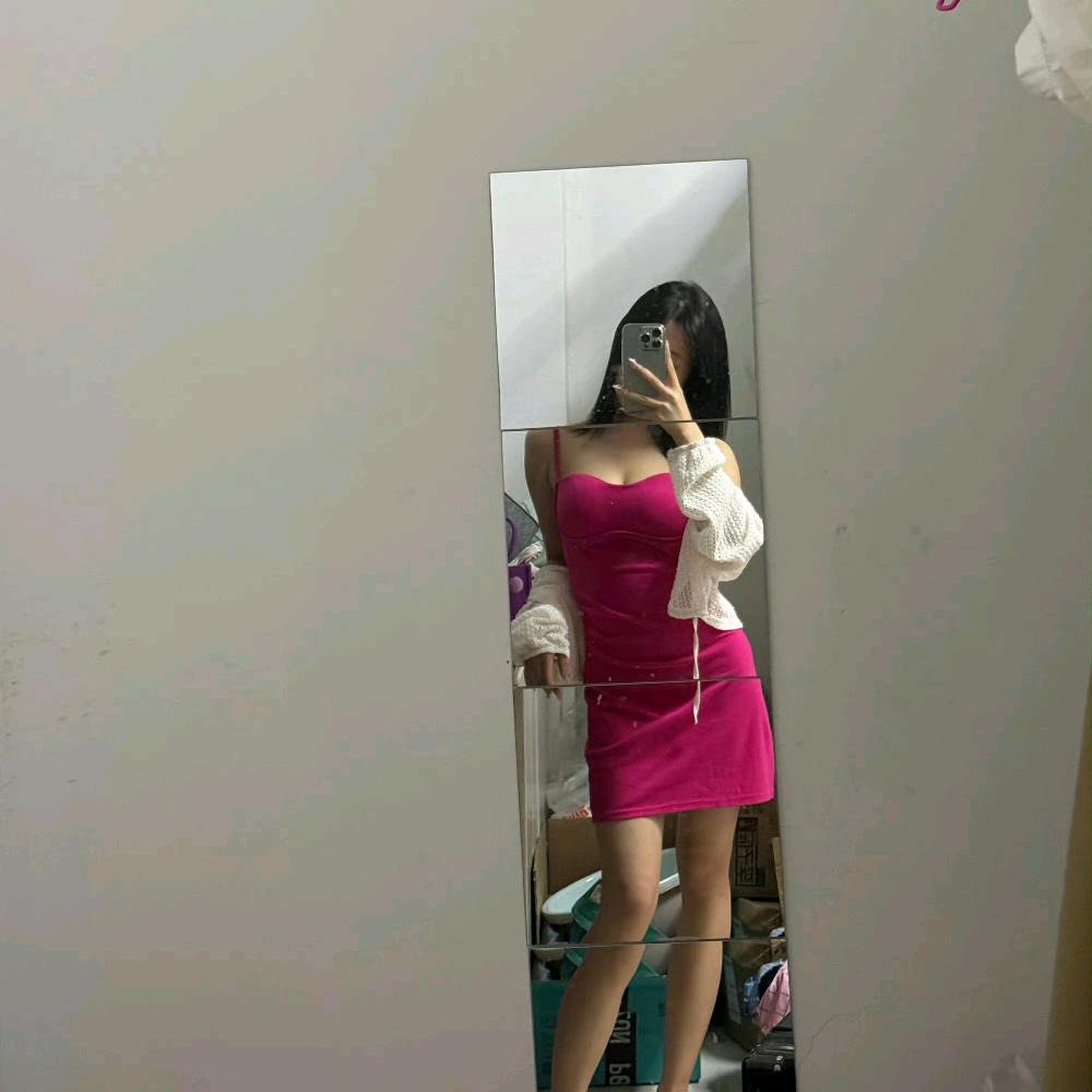 妮妮（柯丝）