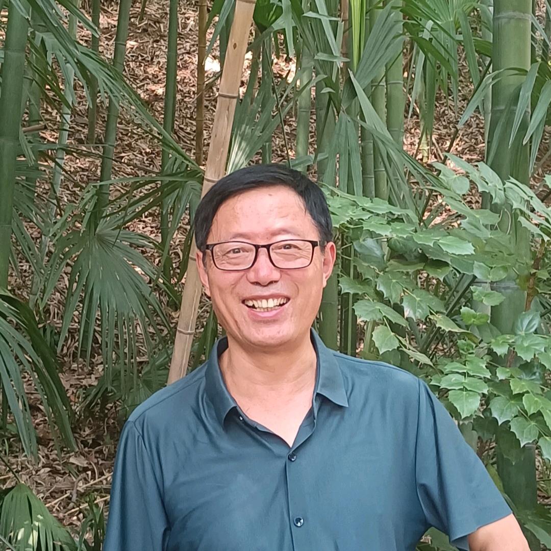 舟哥(直播晚间7:10~9:10)