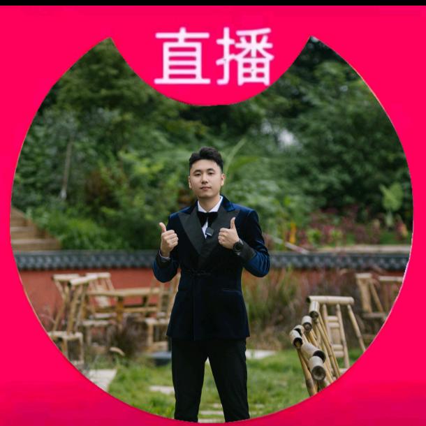 主持人郑炜「收学员」