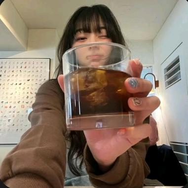 ﾞ蛋挞tatatay ‧̣̥̇