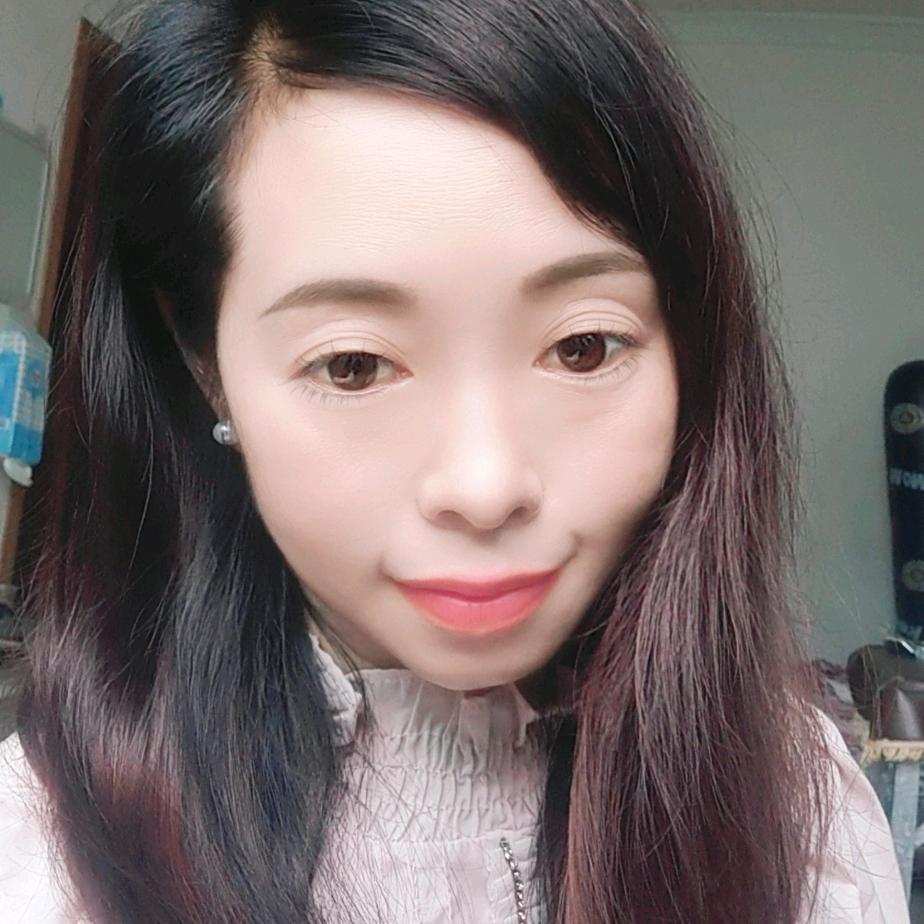 卖水果的小姐姐