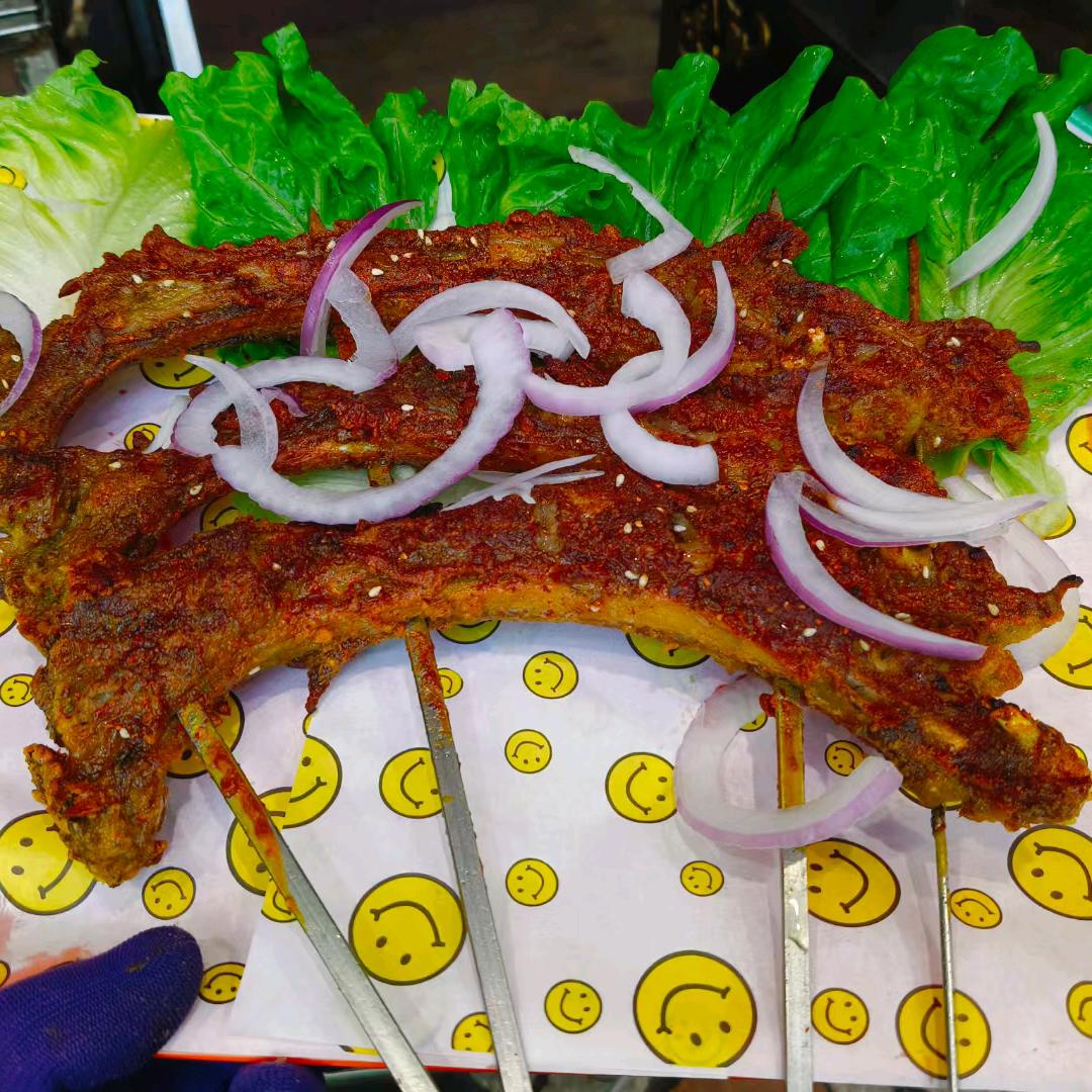 新疆烤羊肉串🐏🐏🐏🐏