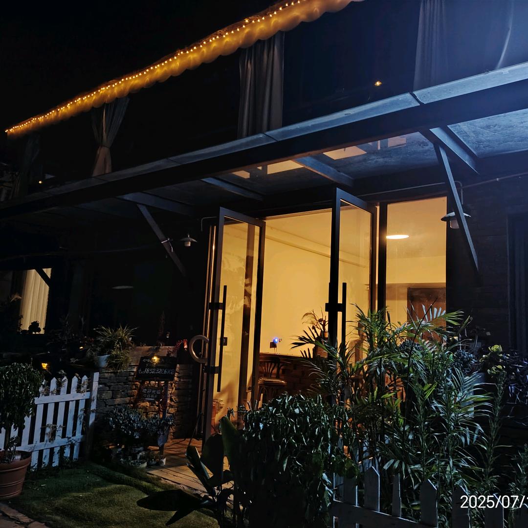 瞿塘漫屋（三峡之巅深度游）