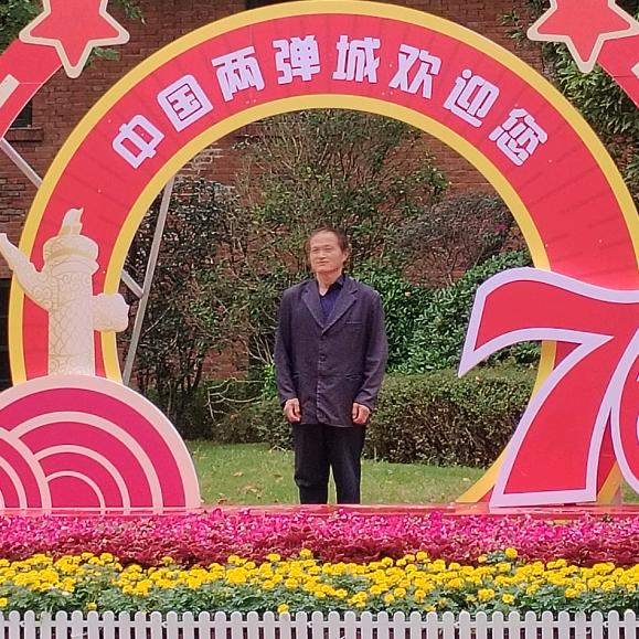 爱拼才会赢