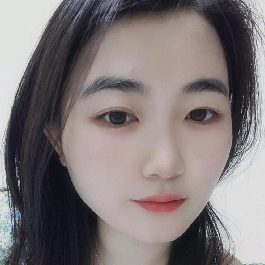 玲玲柒