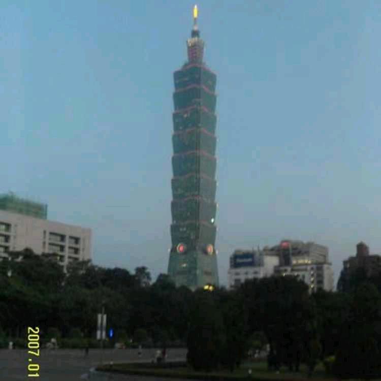 刘润🀄专业水钻打孔、切割拆墙