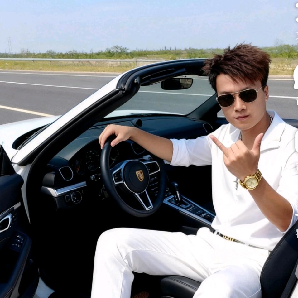 😘か笑看人生、大表哥💞