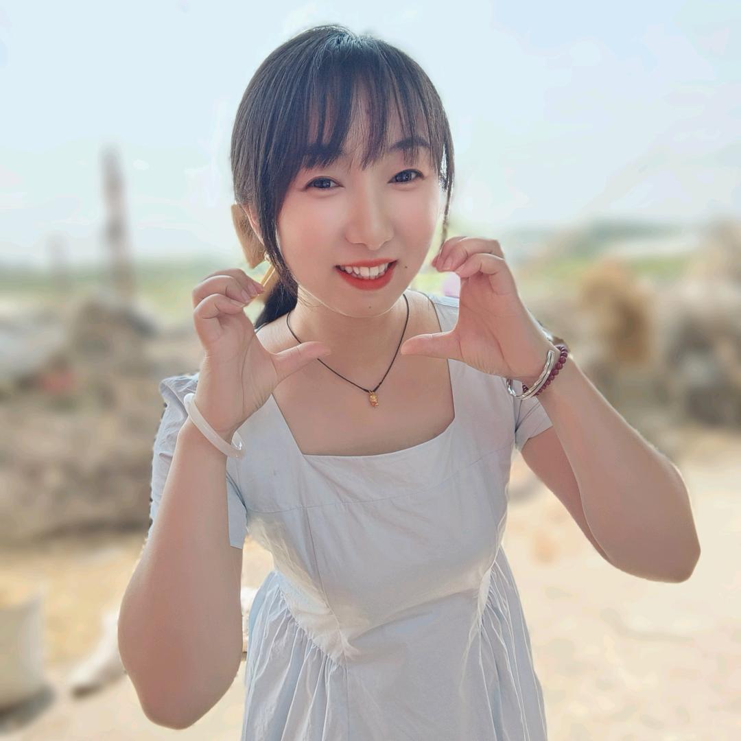 小小的苒苒🐷