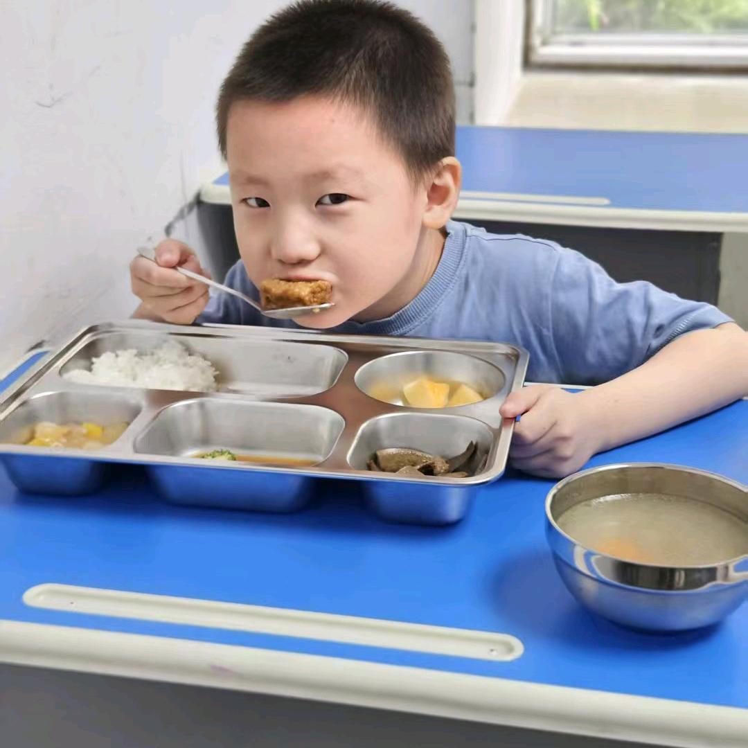 然然的哥哥