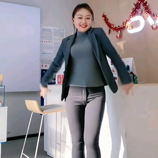 用户小桃子