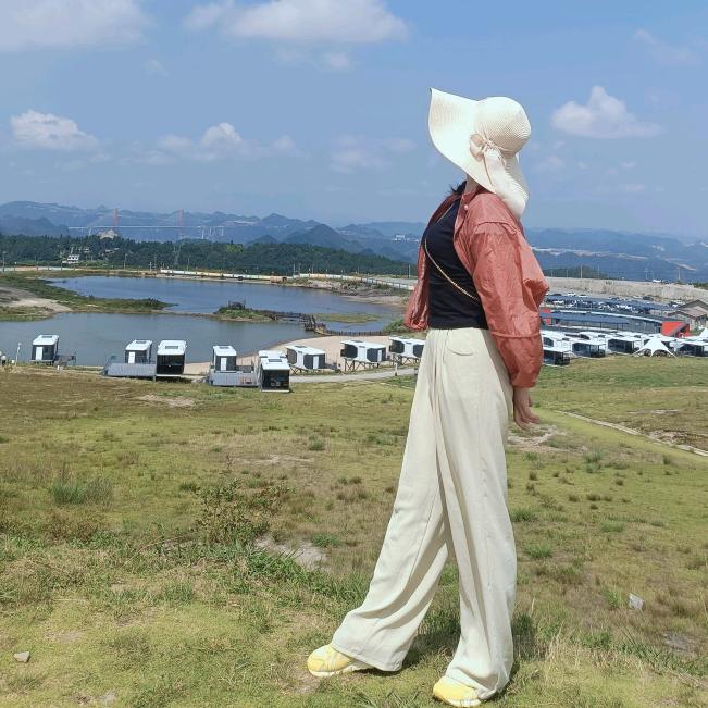彩霞