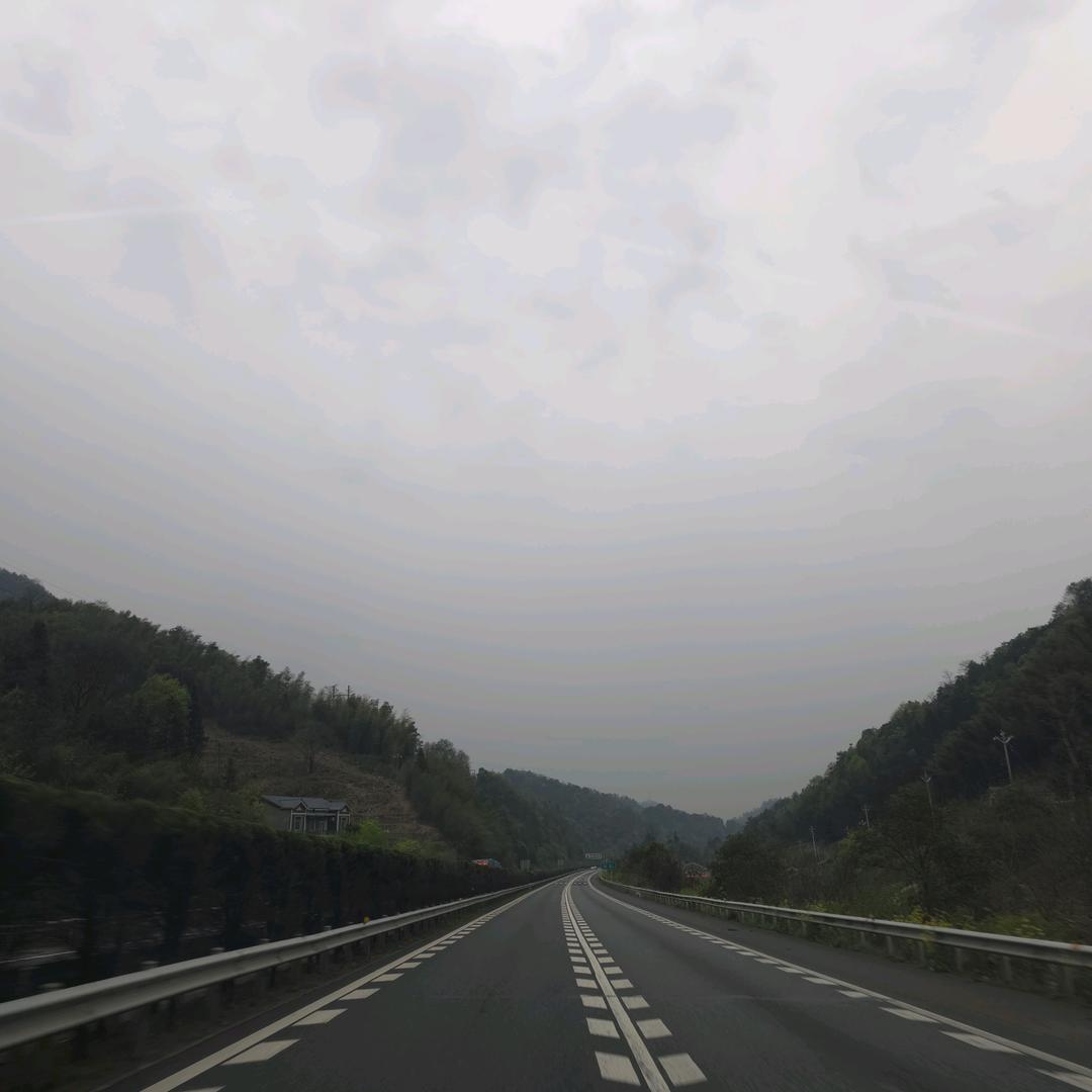 张三