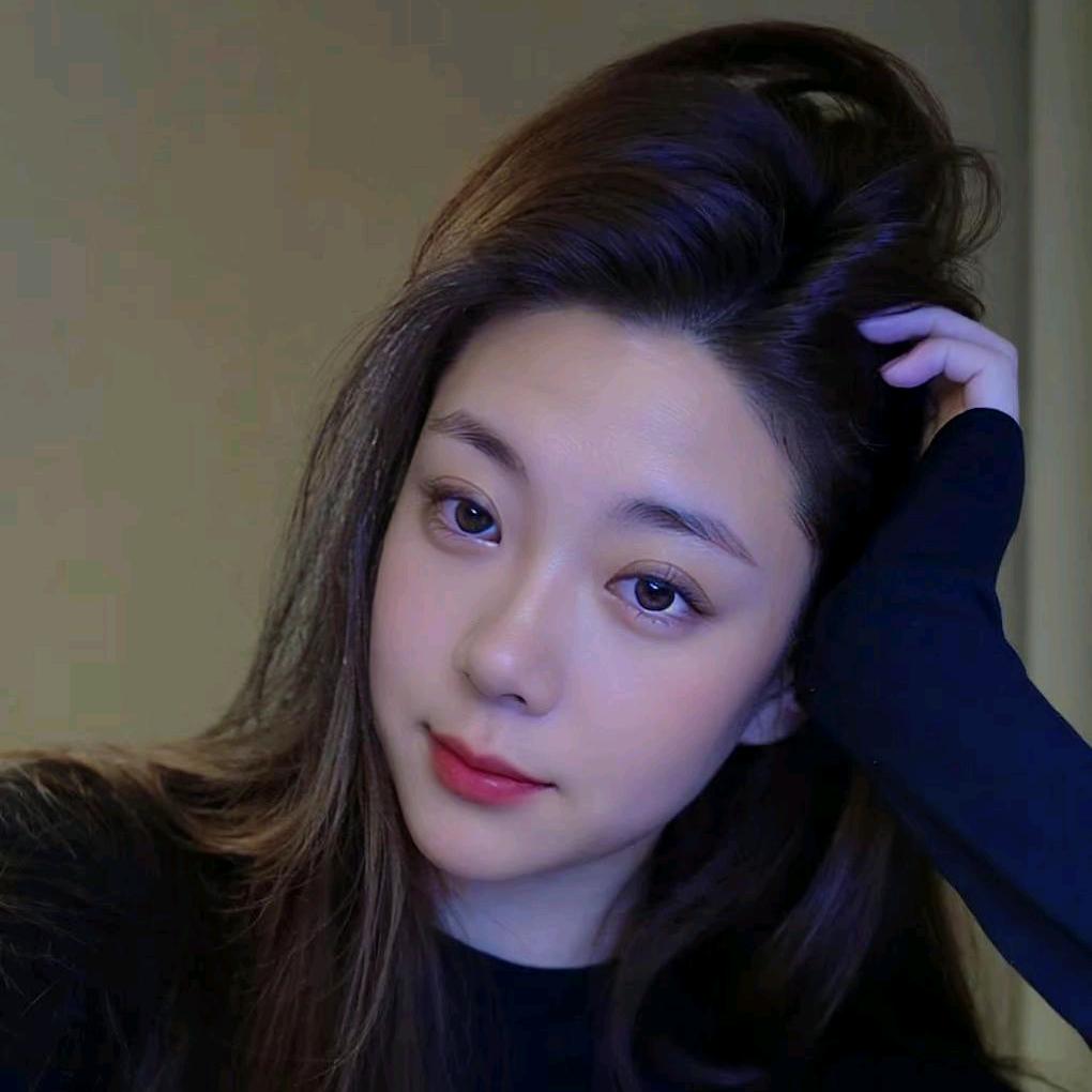 周 晶