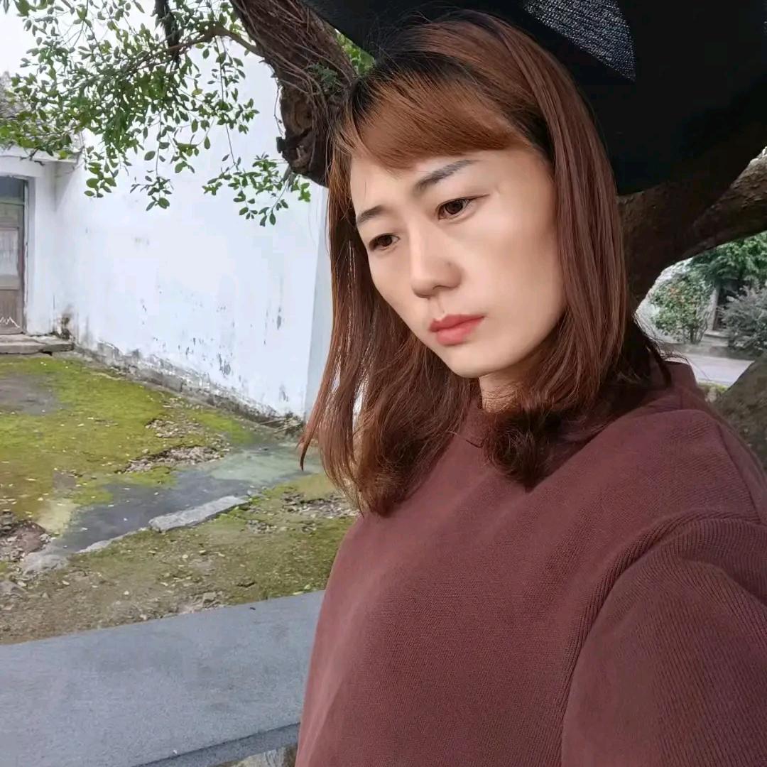 累了🌹谁💖痛