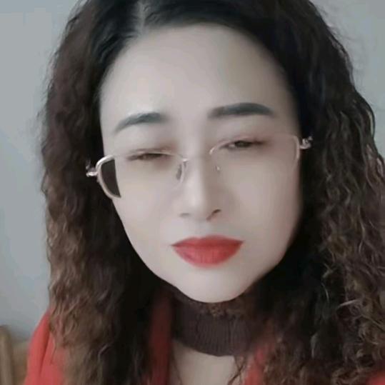 名字有点长。总有傻瓜一直看下去