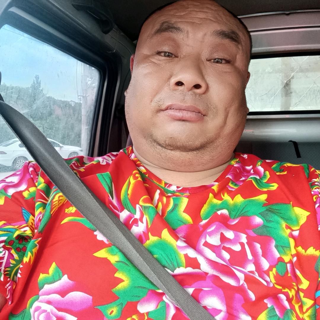 胖子小六收羊，肉羊奶羊