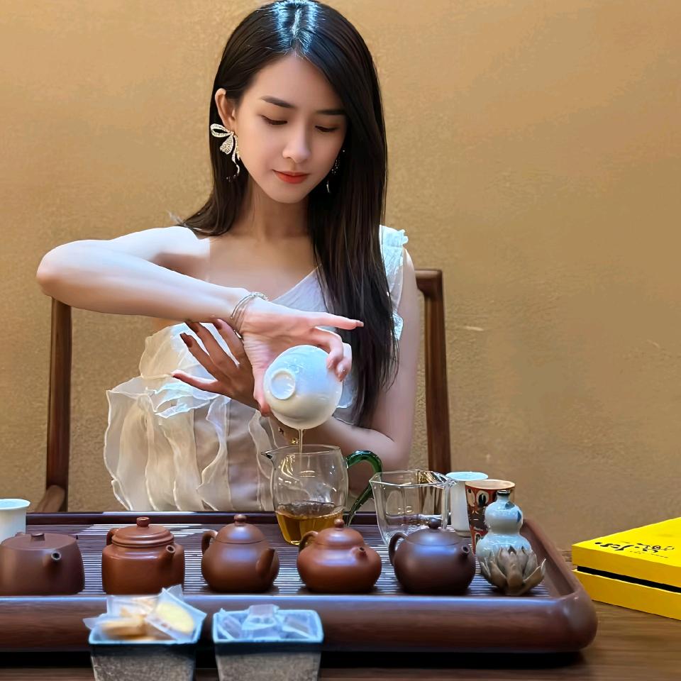茶颜韵