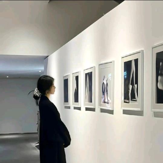 🉑甜（看置顶🔝作品）