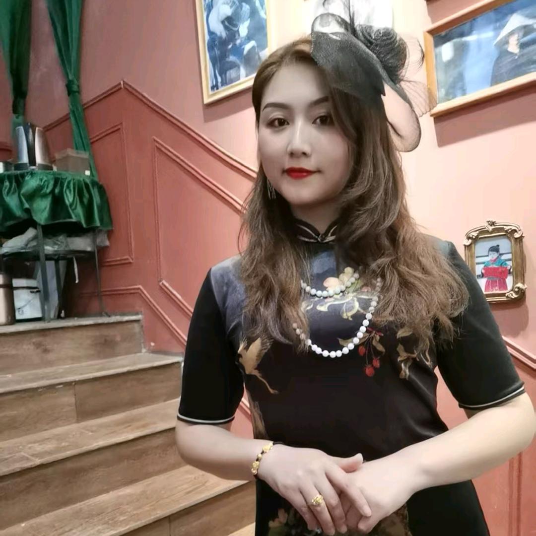 短剧演员一慧姐