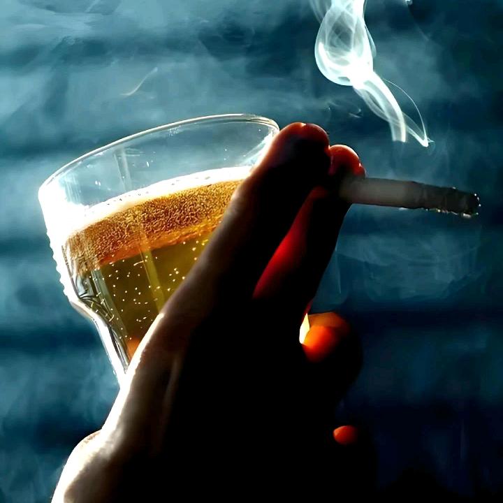 一支烟一杯酒