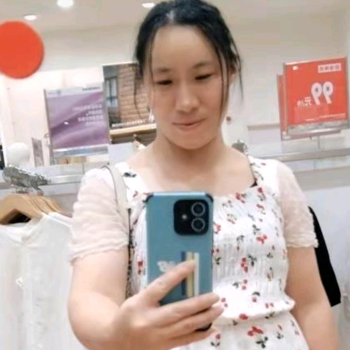 月婷