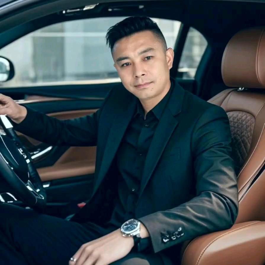 潇洒的康仔