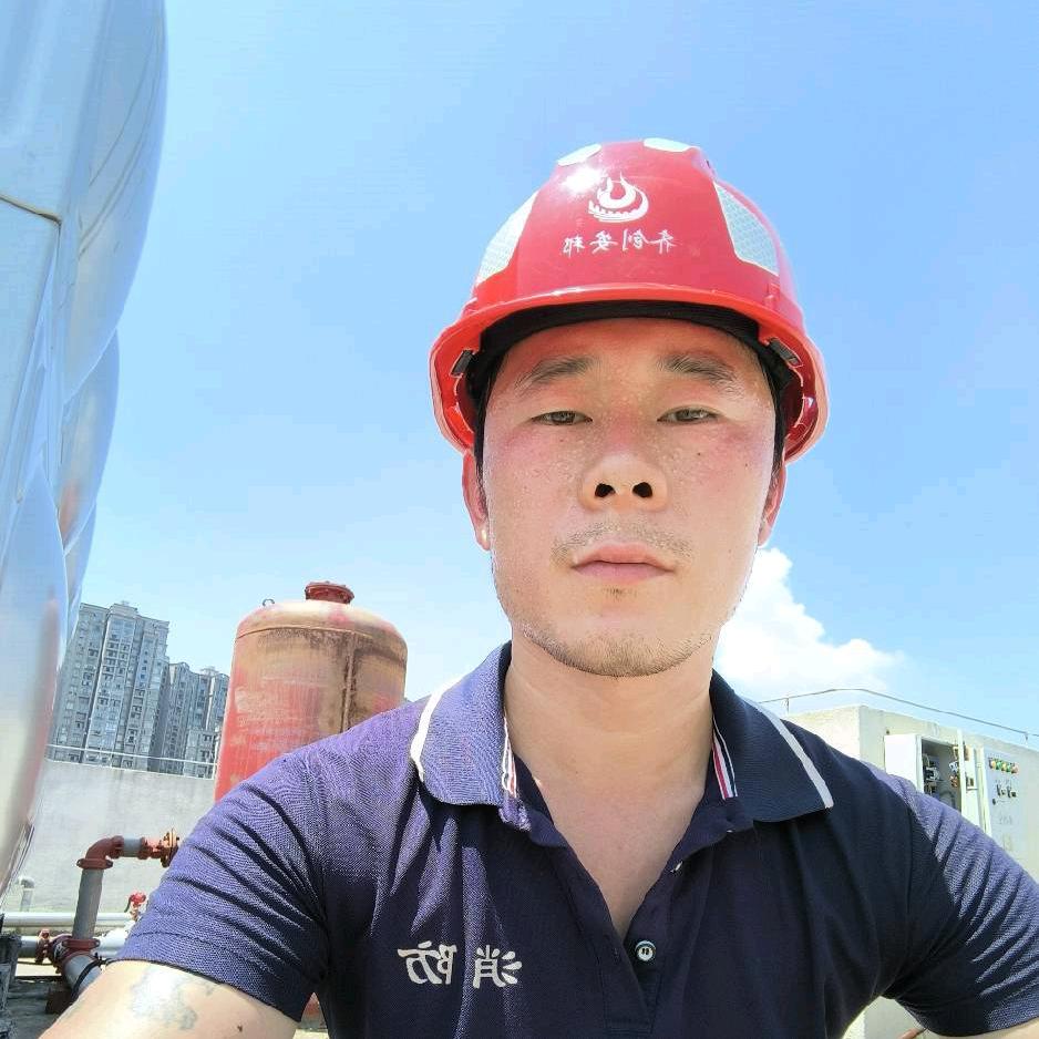 干消防的俞某某