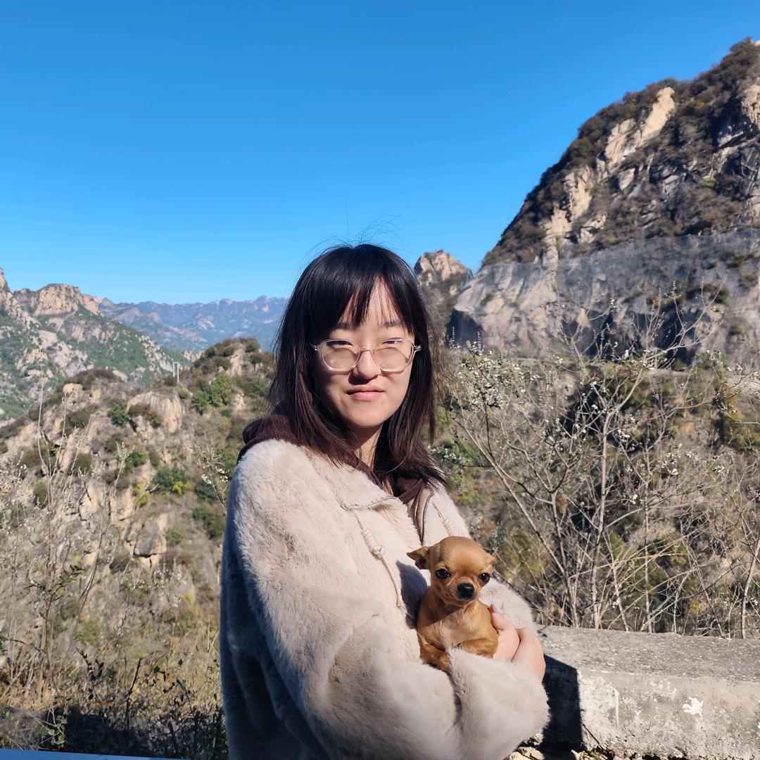 女孩纸的猫狗大家庭