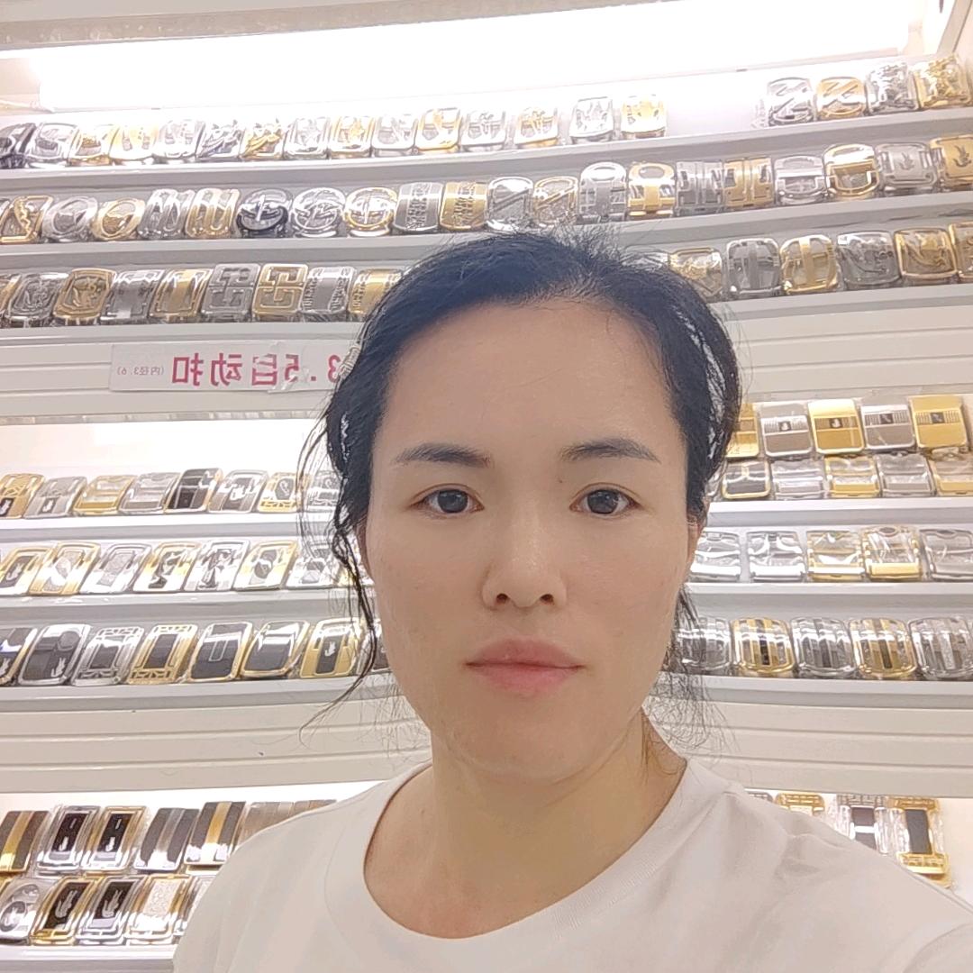 东莞广品不锈钢扣头皮带厂老板娘