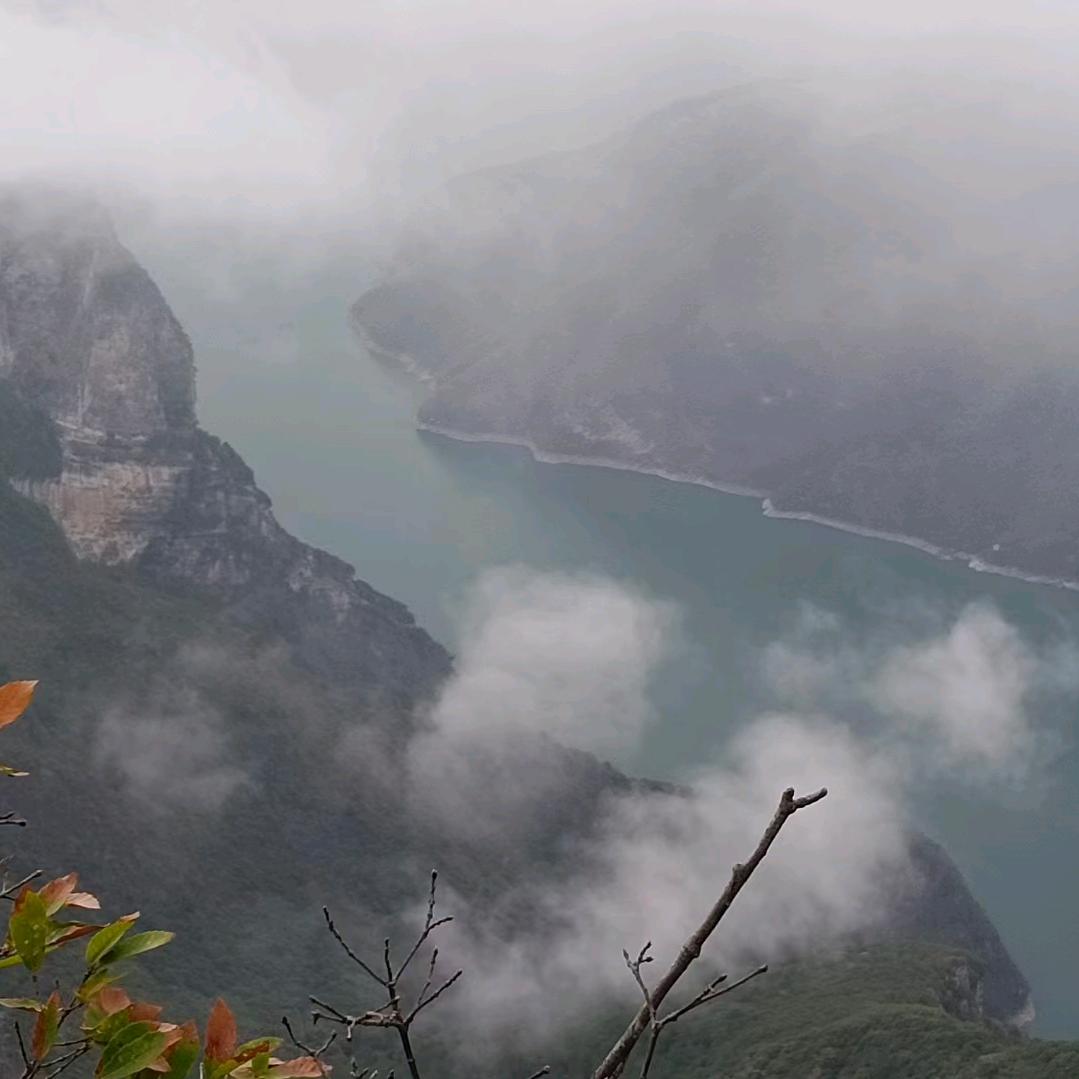 攀登高峰