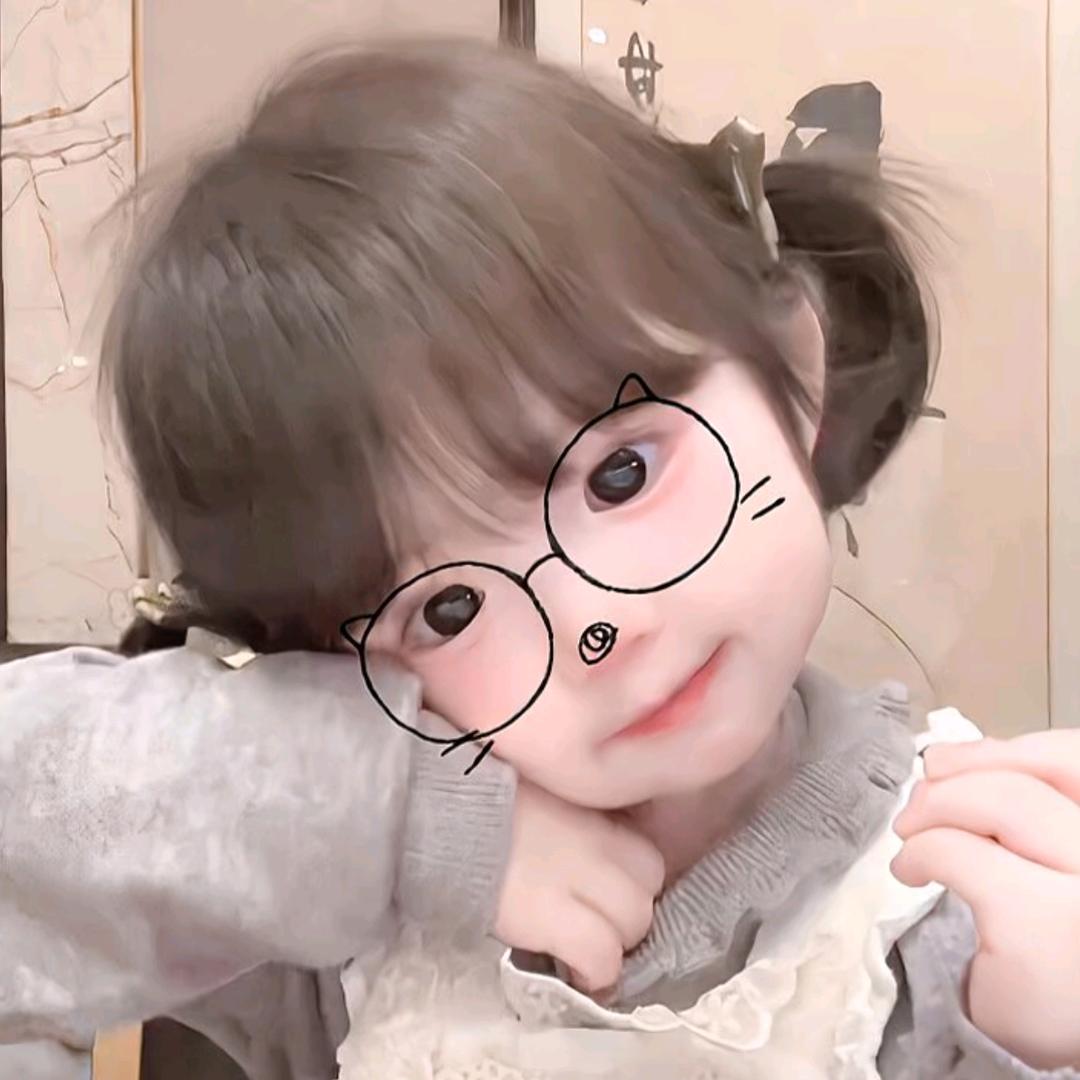 张呢呢.