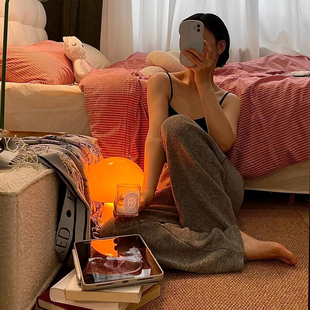 柒柒吖_-