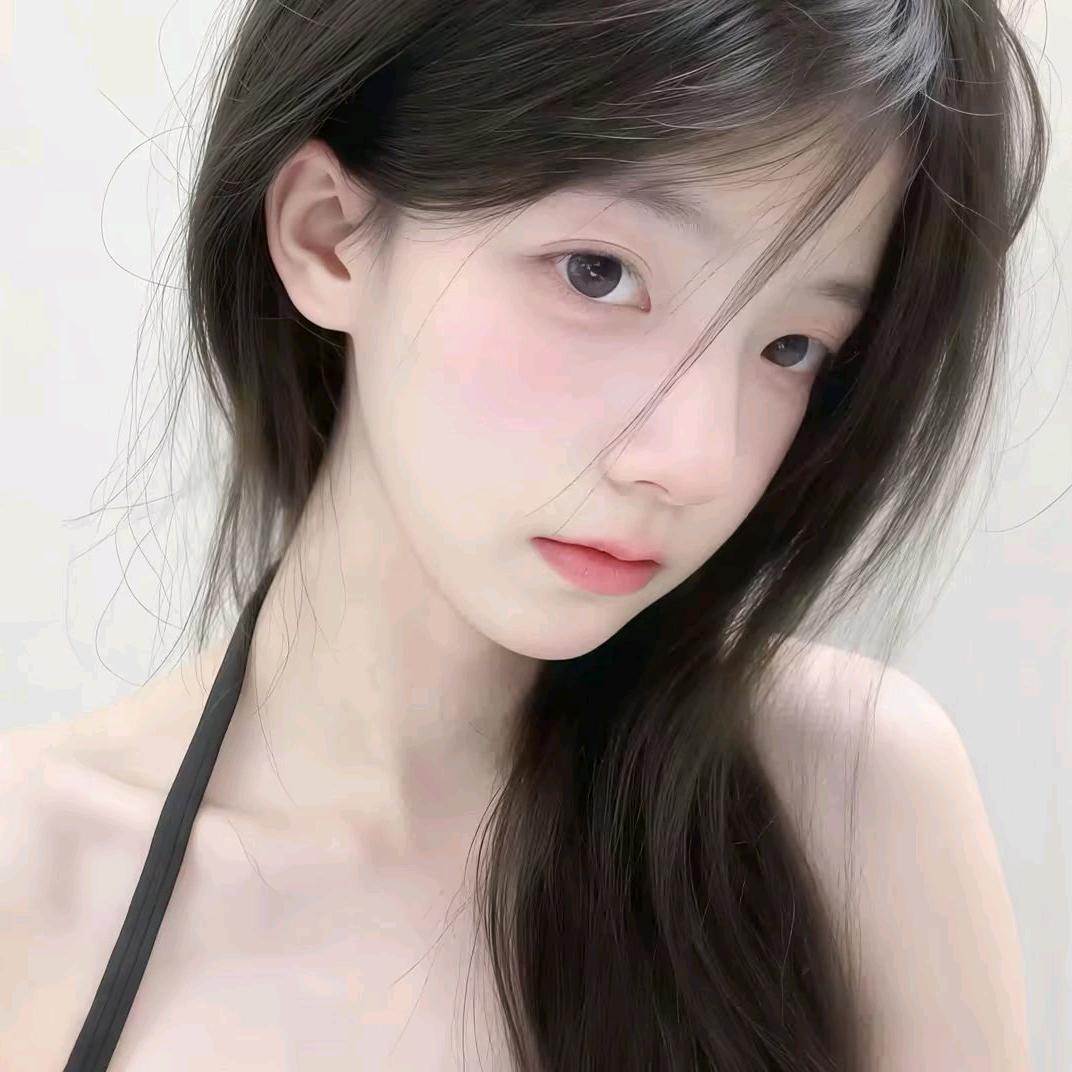 沦*