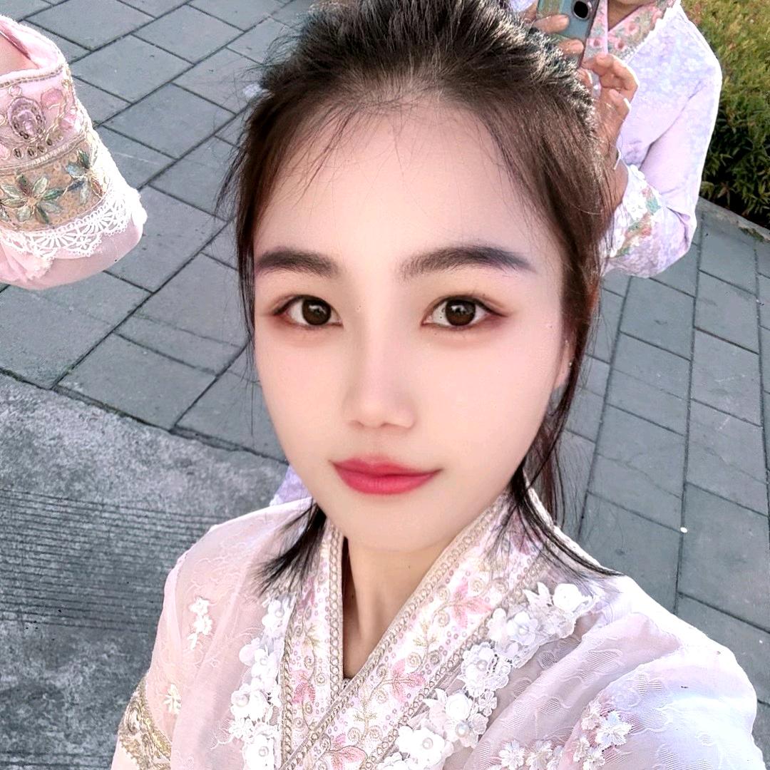 何里有♥余