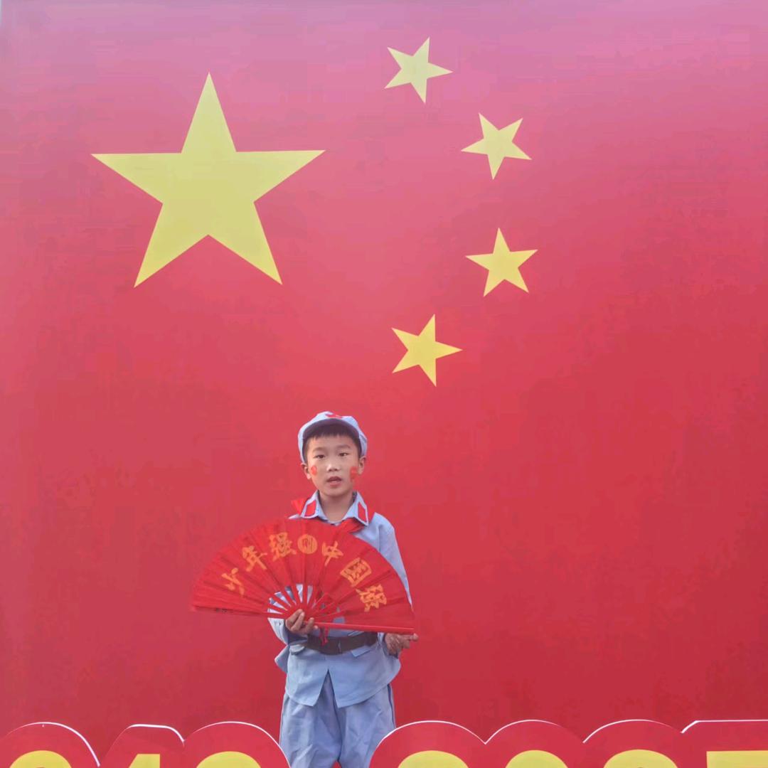 崔卫永收废品和铁