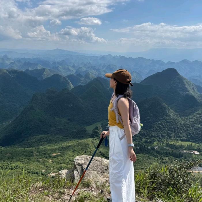 “安静且自由”