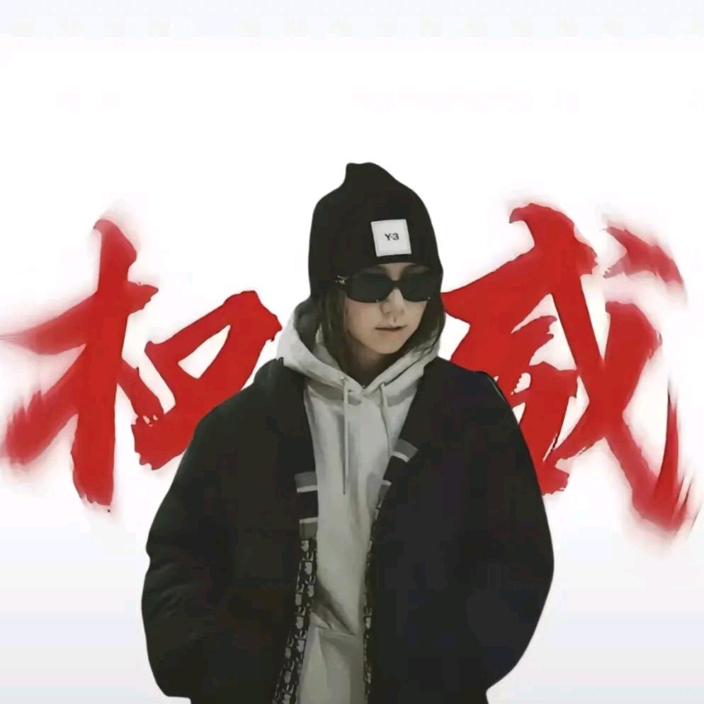 桌子乱
