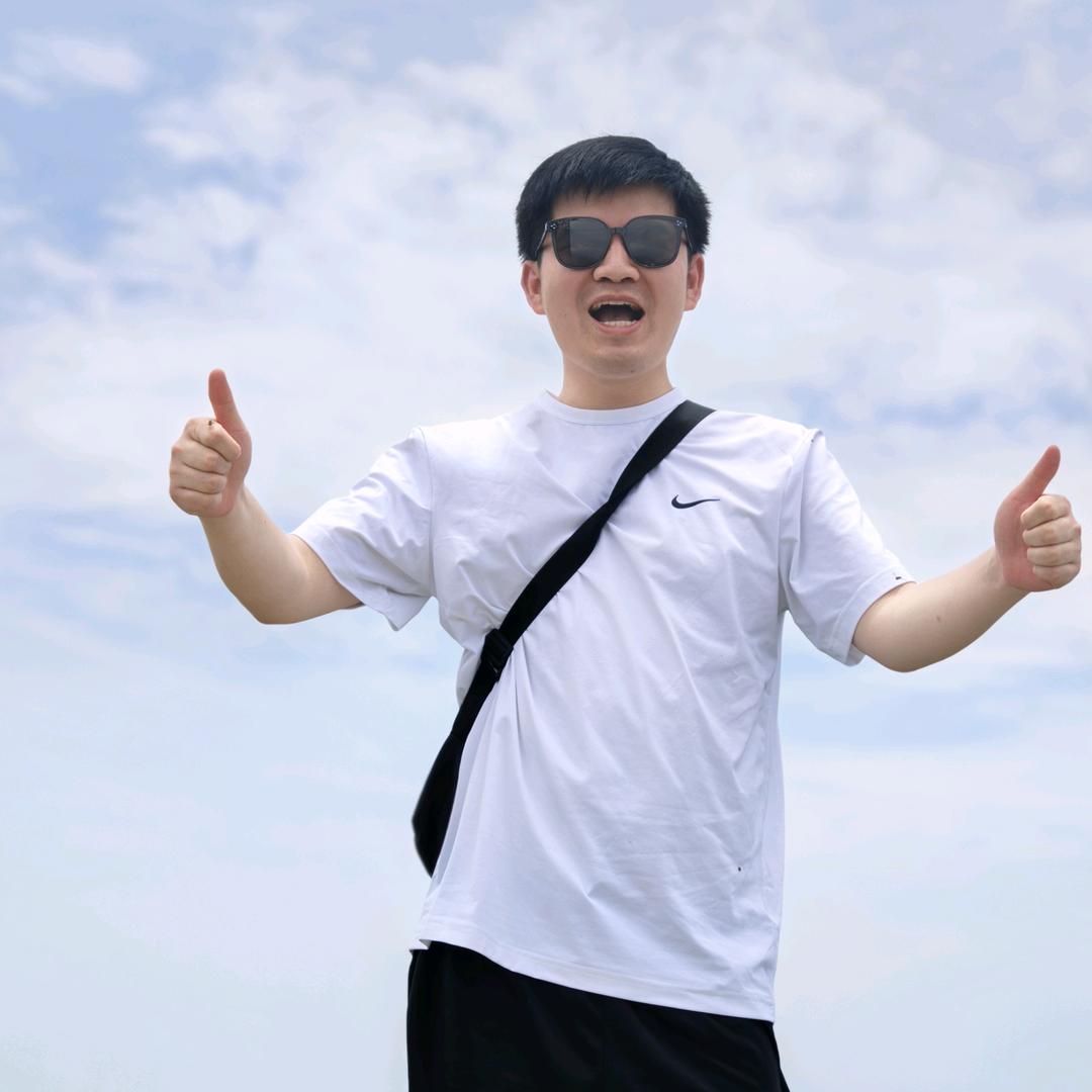 怀熙府紫宸苑线上抖音置业顾问：向东