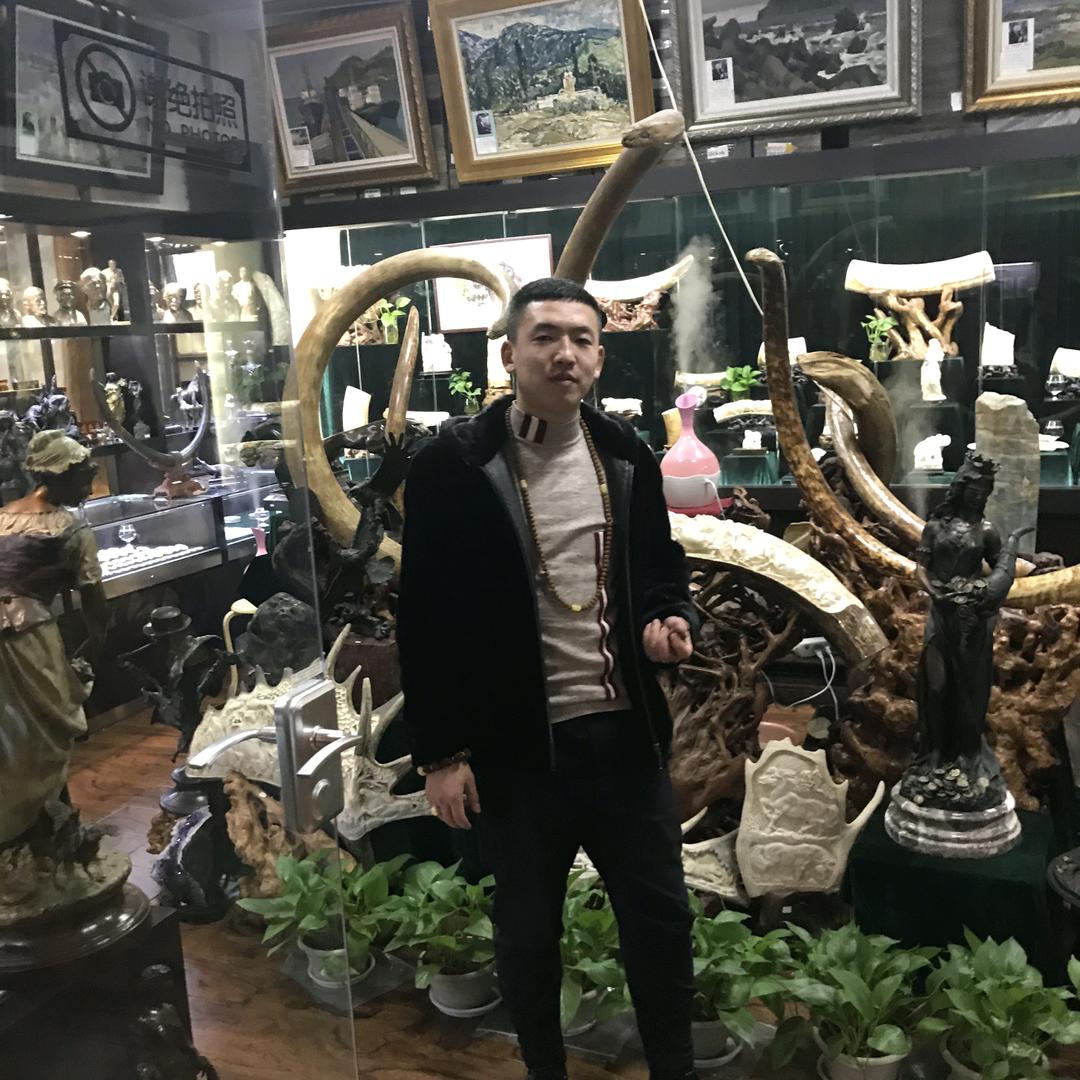 90后玩文玩的特教老师