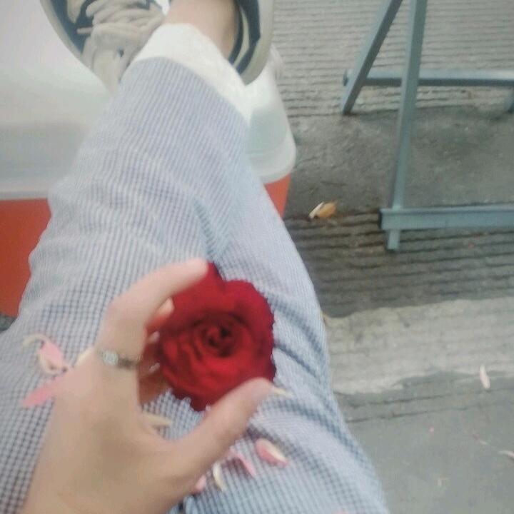 ღ᭄小李摆个小摊（卖烤肠）💞᭄