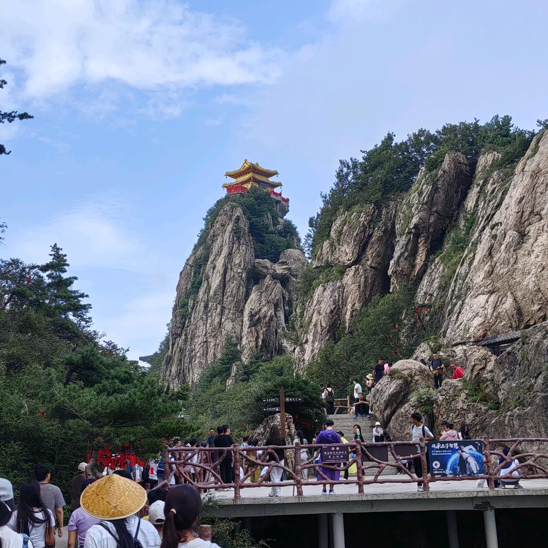 奔跑在路上的小蜗牛