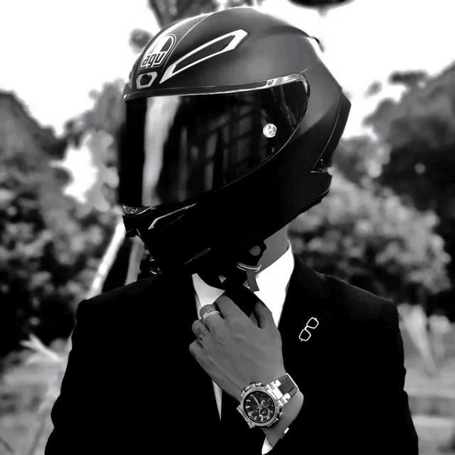 姜爽爽龙虾酱骨火锅烤肉自助