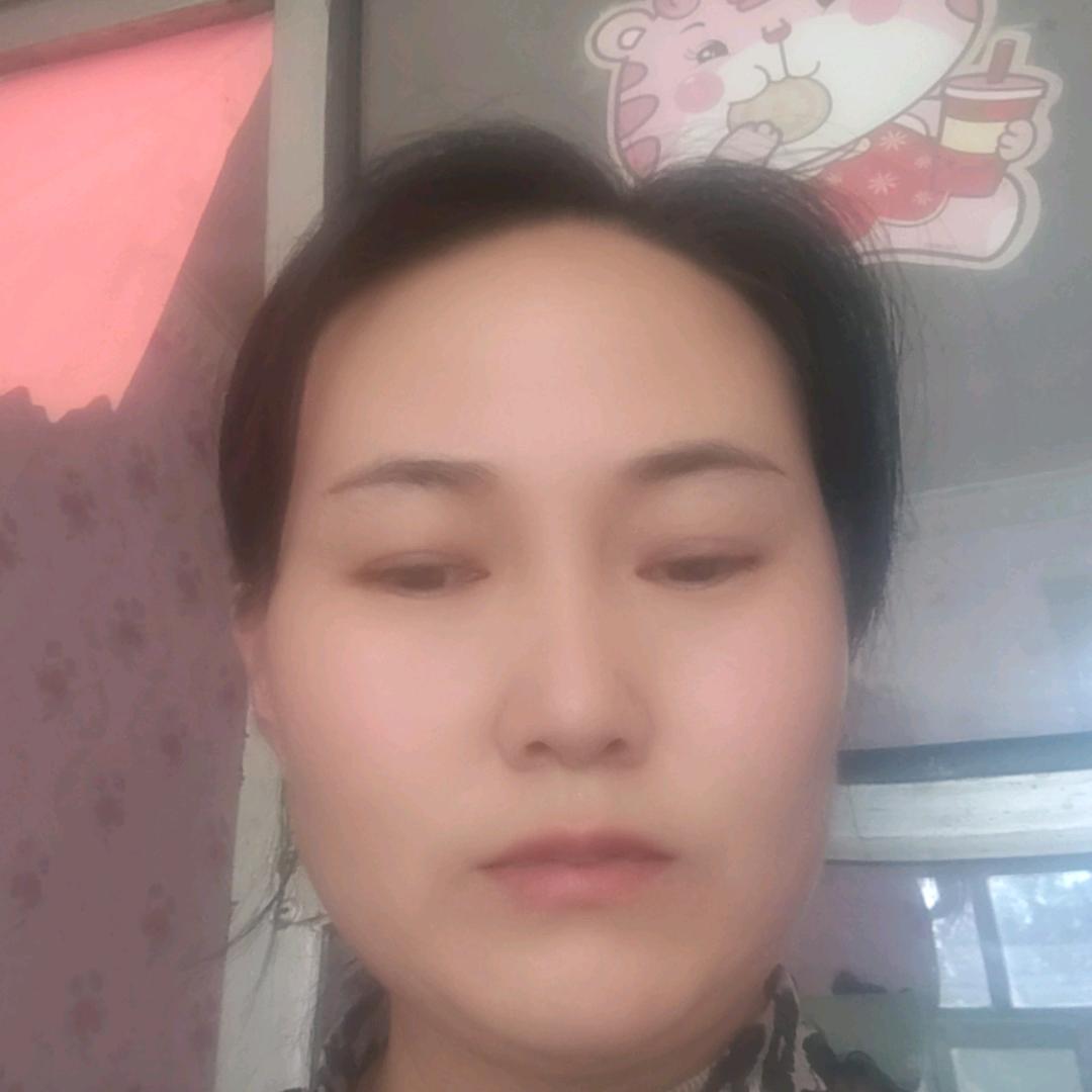 吃麻辣烫