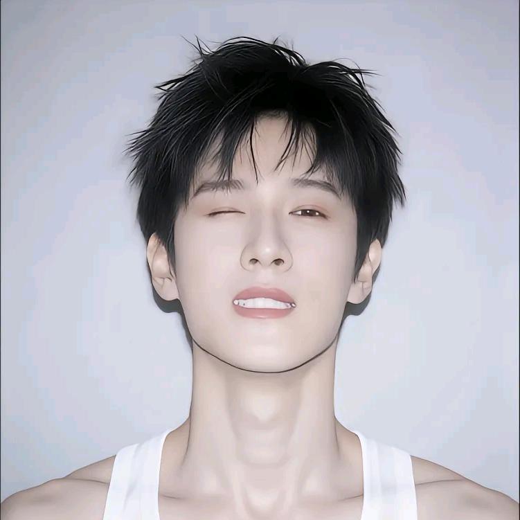 扒拉拉小蘑菇🍄（不想上学版）