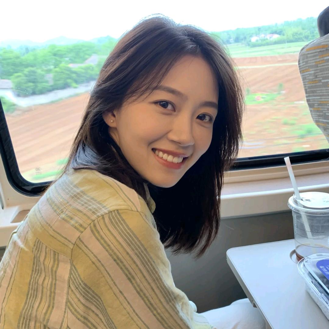爱情小yue老