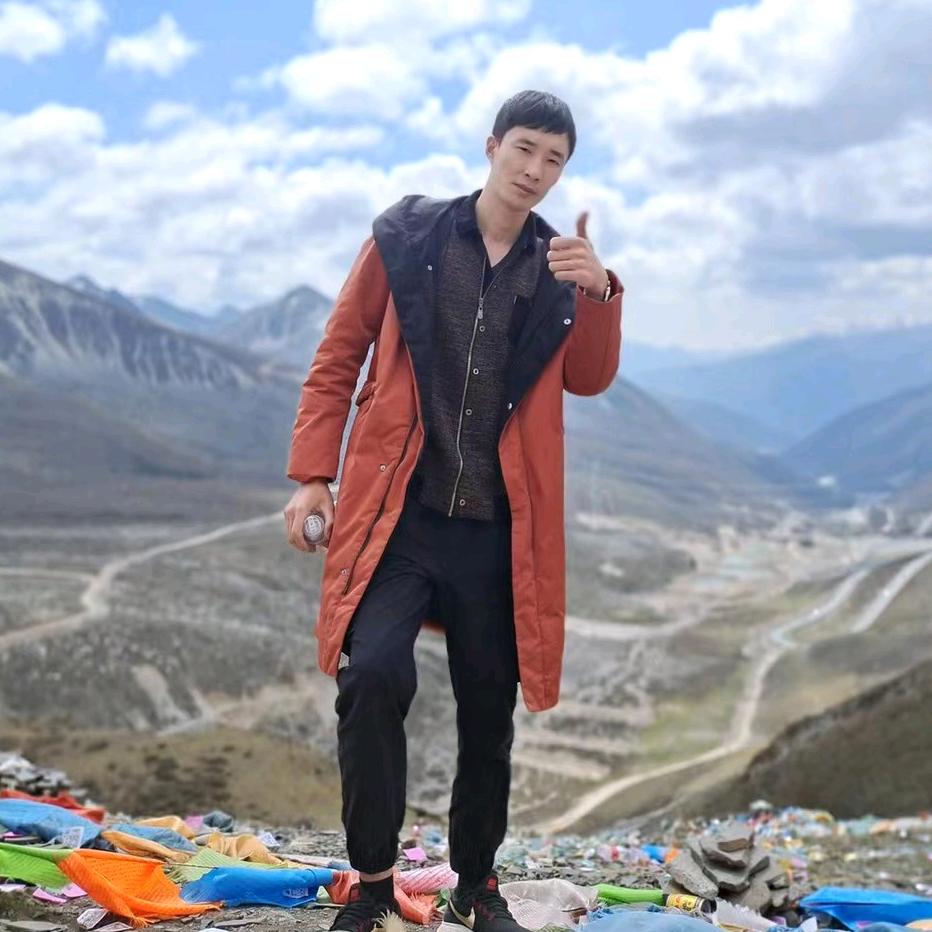 内江嘉旗二手车